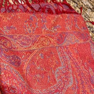 Cheerful orange/ red mix with purple wrap beautiful for day time or night time